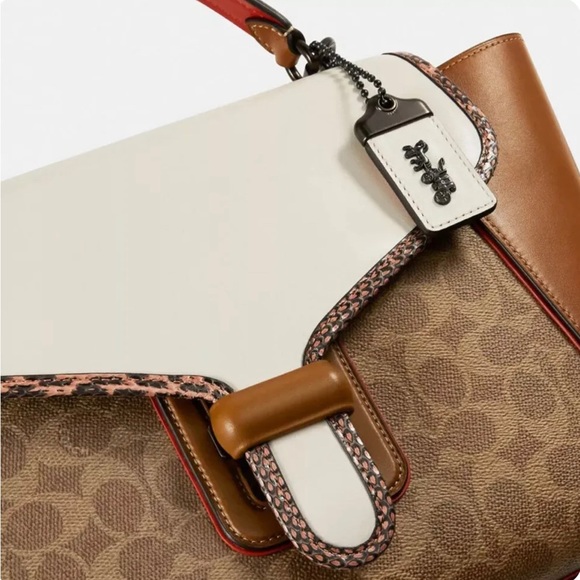 Coach Courier Carryall, New with Tags - Picture 4 of 12